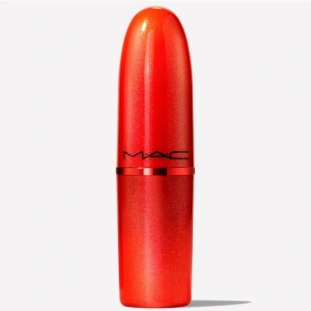 MAC Cosmetics midtone yellow